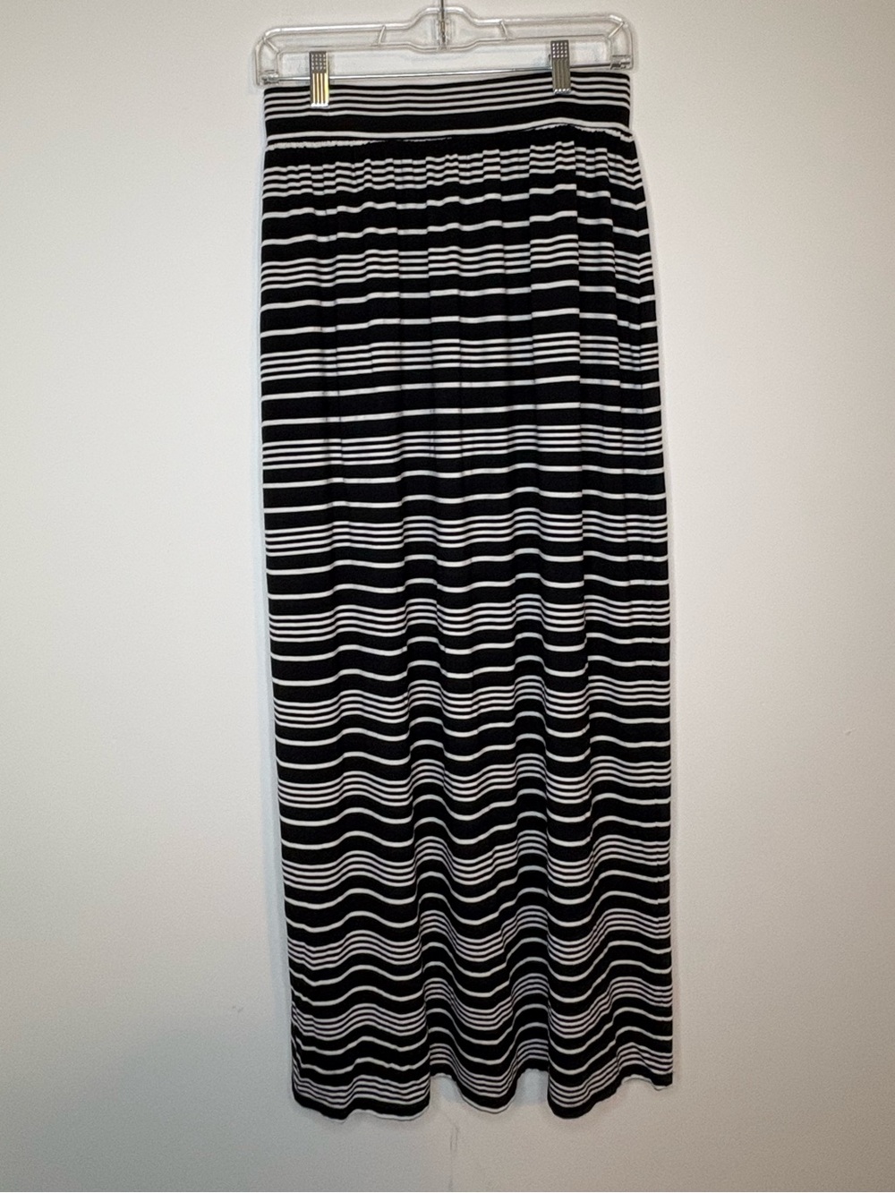 Ann Taylor LOFT Black and White Striped Maxi Skirt NWT Size Small